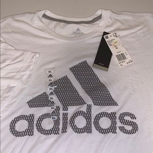 Short sleeve t shirt size xl Adidas white